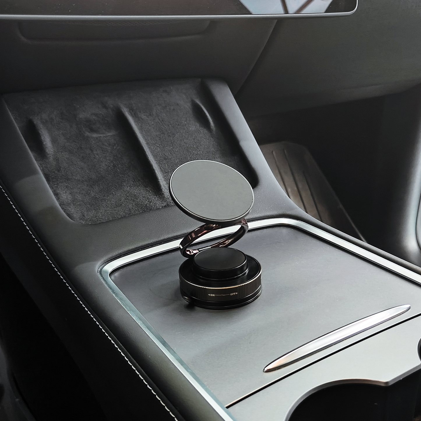 Jabees MagMount Flex 360° Rotatable Screw-Lock Suction Magnetic Phone Mount [Free Shipping]