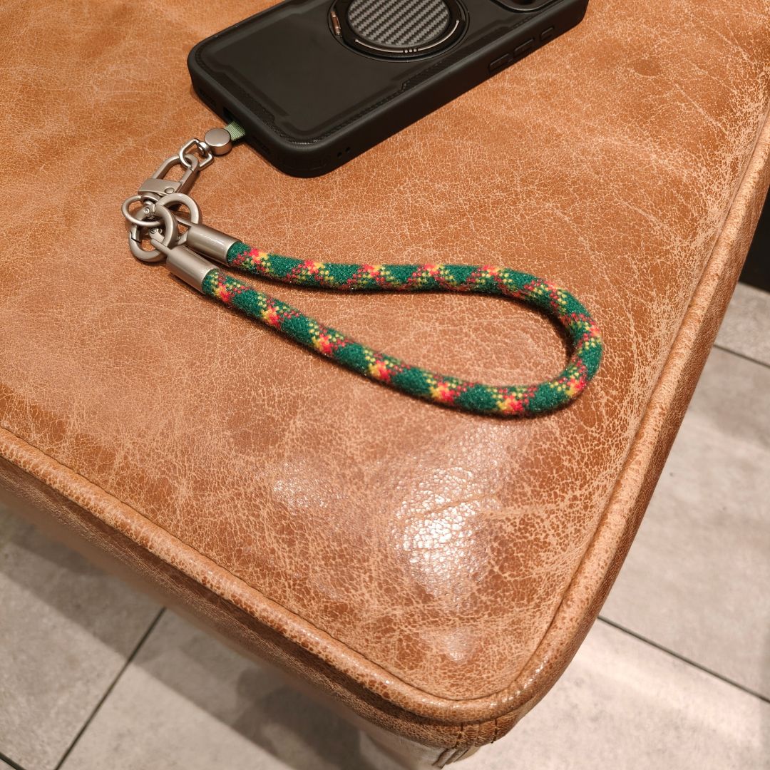 Jabees CarryLink Woolen Wrist Phone Strap