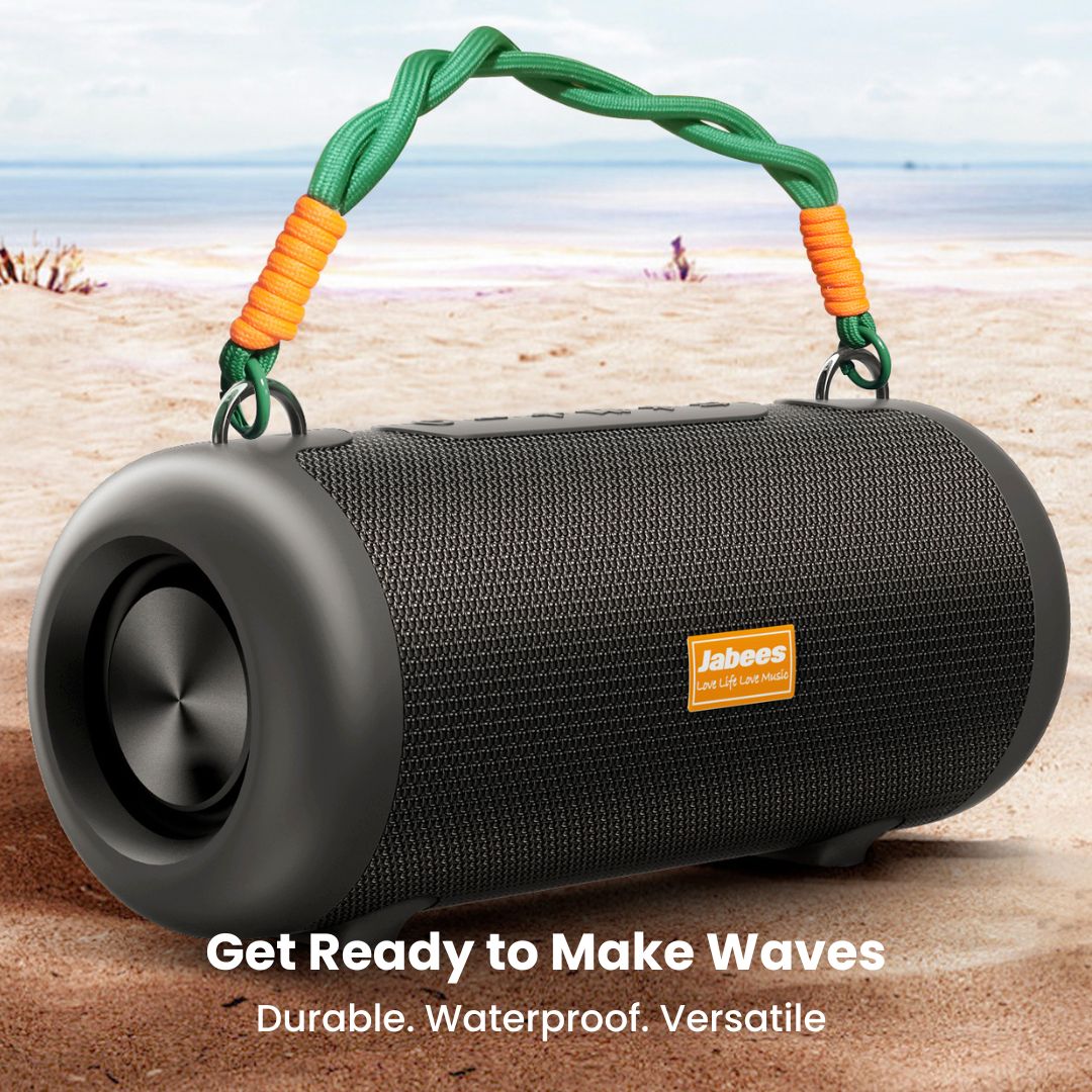 WHALE speaker with nylon strap -accessory detail
